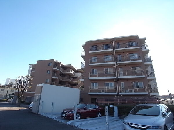 【サンヴェール長津田】外観写真 【サンヴェール長津田】外観写真