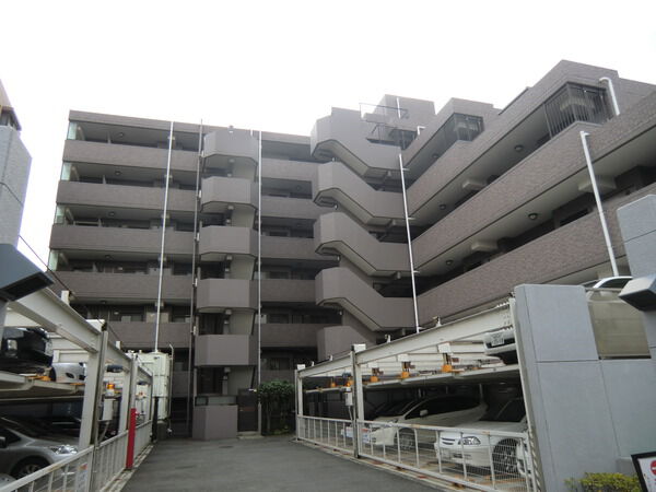 【ライオンズヴィアーレ三ツ境】建物外観 【ライオンズヴィアーレ三ツ境】建物外観