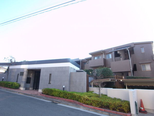【藤和美しが丘ホームズ】外観写真