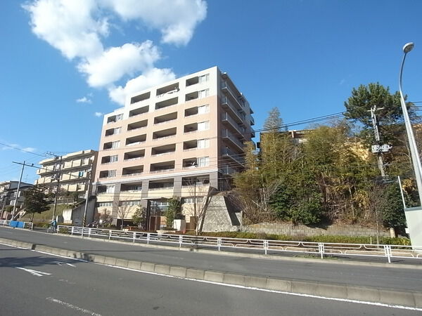 【ネバーランド青葉台】外観