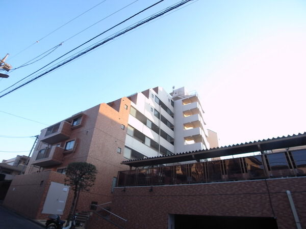 【ソフトタウンたまプラーザ】外観写真