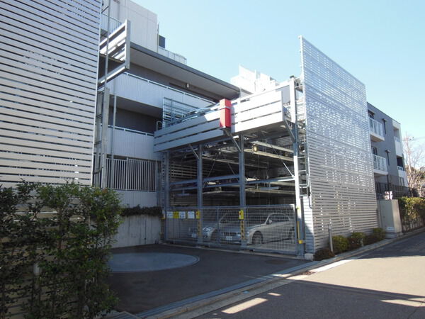 ライオンズ港北ニュータウンオーセンティックハウス