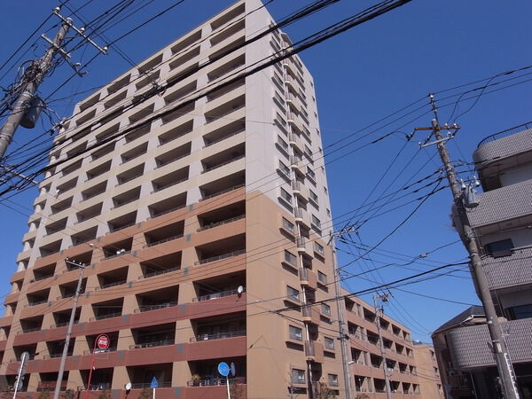 【アリュール新川崎】外観写真