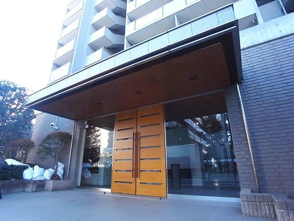 【元住吉リリエンハイム弐番館】エントランス