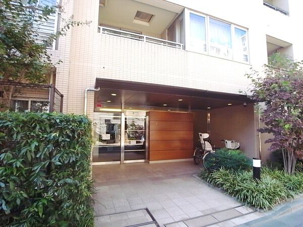 【パークハウス元住吉ピュアコンフォート】エントランス