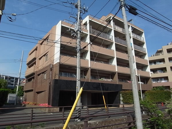 ラヴィドール元住吉