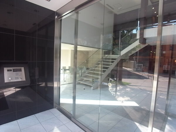 アトラスアリーナ武蔵新城ランドマークコート 3枚目 アトラスアリーナ武蔵新城ランドマークコート