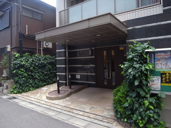 スタジオデン平間