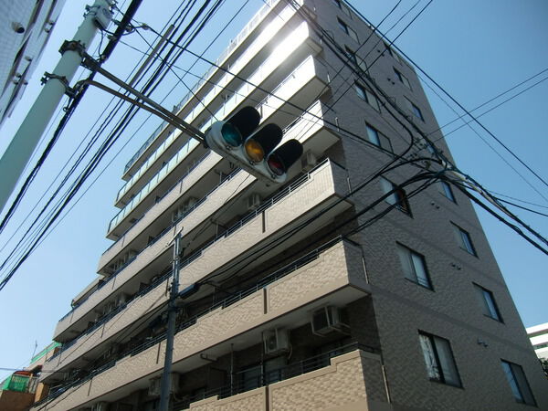 ビオス平間