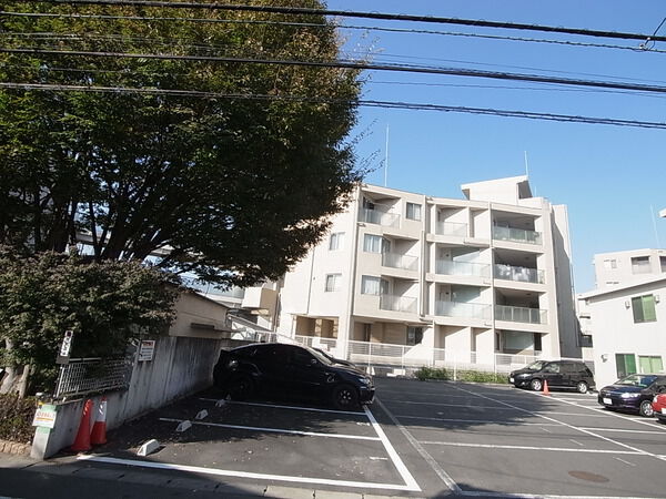 バースシティ溝の口クインク 2枚目 バースシティ溝の口クインク