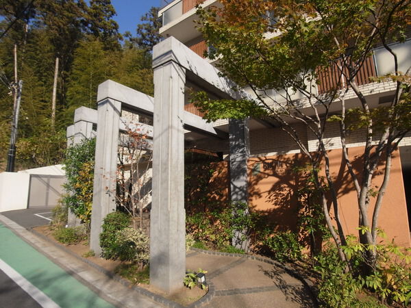 【バースシティ生田】エントランスアプローチ 【バースシティ生田】エントランスアプローチ