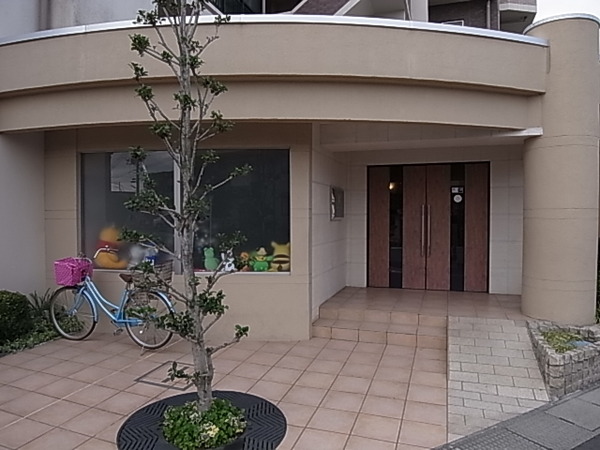 【マイキャッスル登戸インフィオーレ】エントランス 【マイキャッスル登戸インフィオーレ】エントランス