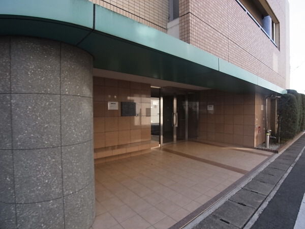 【ジェイシティ多摩川中野島ブロッサムガーデン】外観