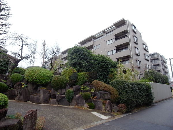 【グリーンシティー鷺沼参番館】建物外観