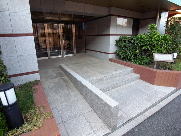 【パークサイドヒルズ宮前平】エントランス 【パークサイドヒルズ宮前平】エントランス