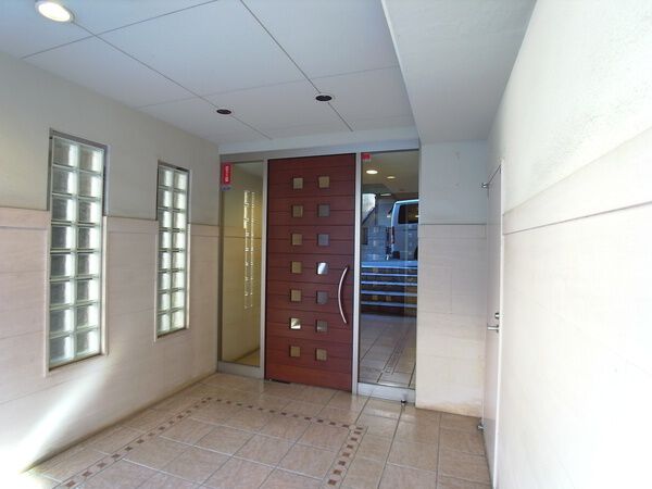 【ルネステージ宮前平】エントランス 【ルネステージ宮前平】エントランス