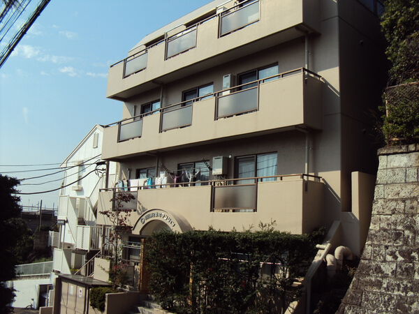 【朝日第2鷺沼マンション】外観②