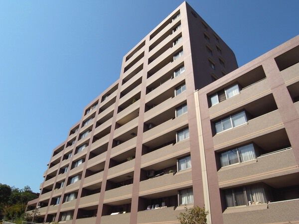 【ルミナス宮前平フォーリット】建物外観