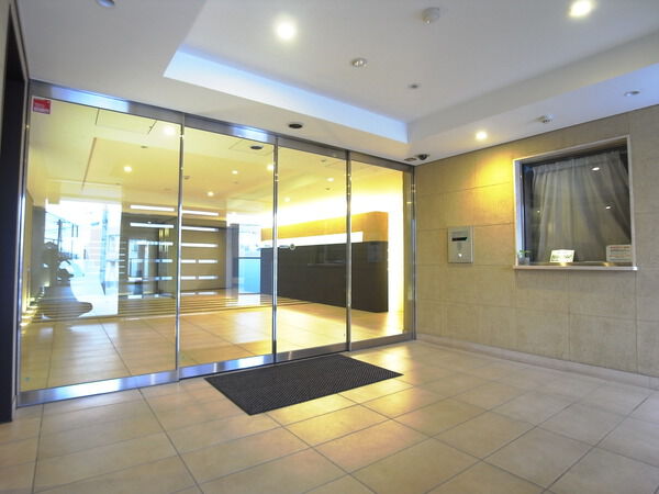 【サンクタス鷺沼ノール】エントランス