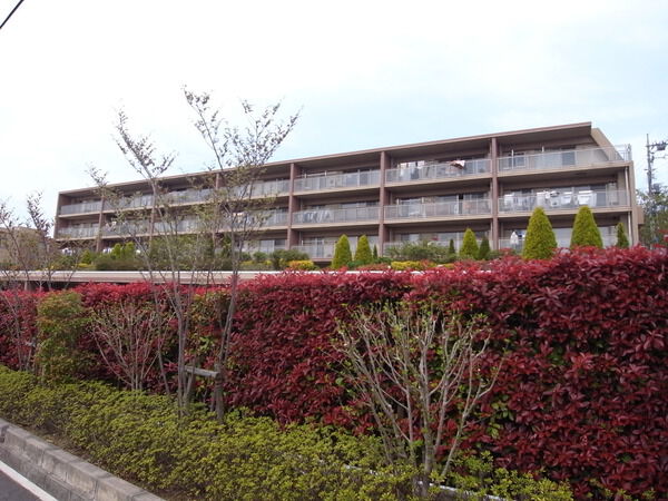 【藤和宮前平ホームズ】外観２