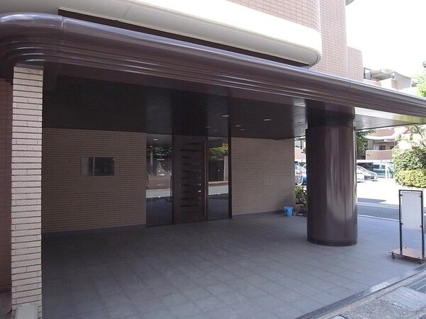 【バームステージ宮崎台】エントランス