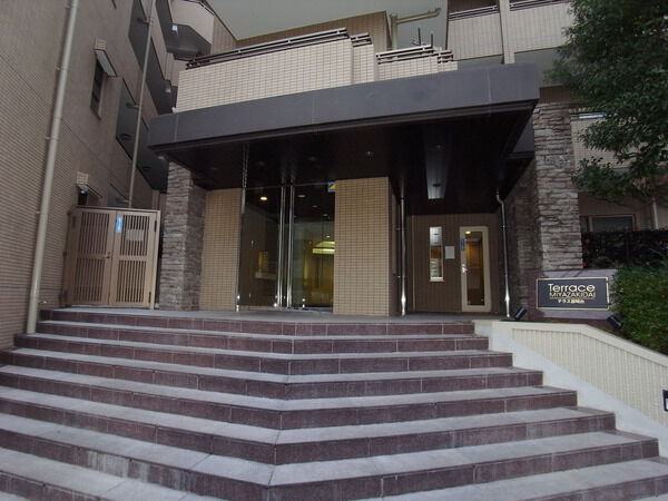 【テラス宮崎台】エントランス 【テラス宮崎台】エントランス