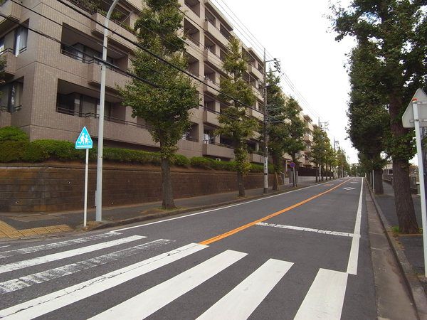 【宮崎台東急アパートメント】前面道路