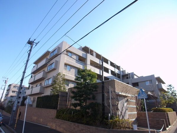 【グランノアたまプラーザ】外観写真