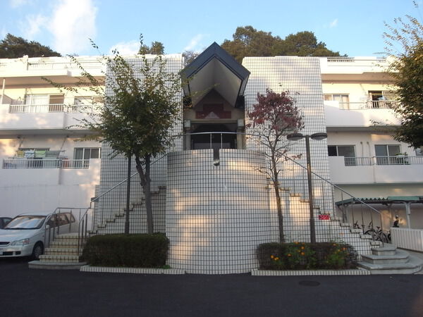 柿生ガーデンズ