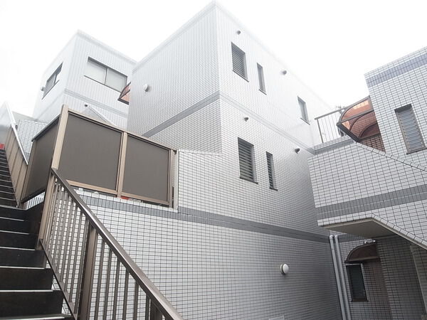 エスポワール五月台Ⅲ