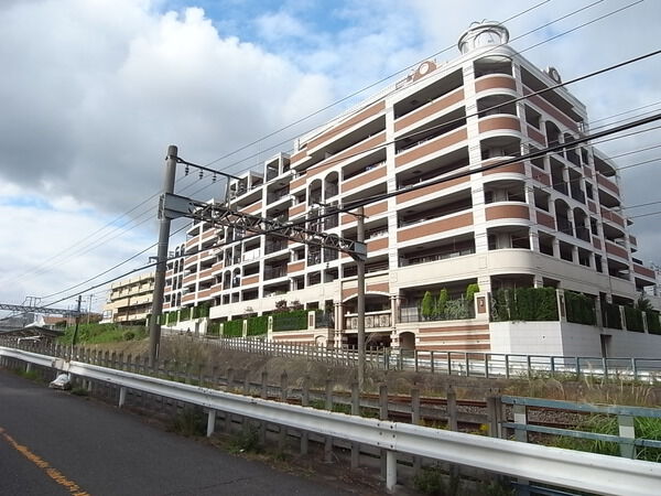 サンクタス栗平ヘリテージ 3枚目 サンクタス栗平ヘリテージ