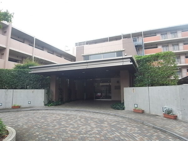 ハイセレサ麻生白鳥ミュゼアリーナ 3枚目 ハイセレサ麻生白鳥ミュゼアリーナ