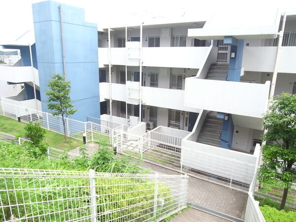 ディナスカーラ百合ヶ丘