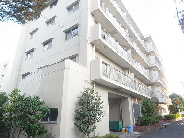 日商岩井百合が丘マンション 3枚目 日商岩井百合が丘マンション