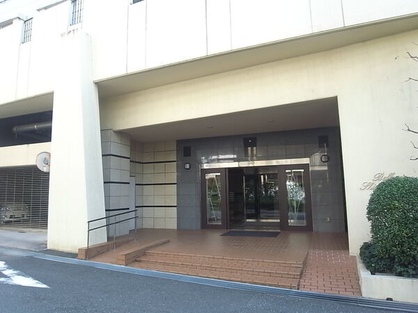 ヴェルビュ新百合ヶ丘レジデンシア 3枚目 ヴェルビュ新百合ヶ丘レジデンシア