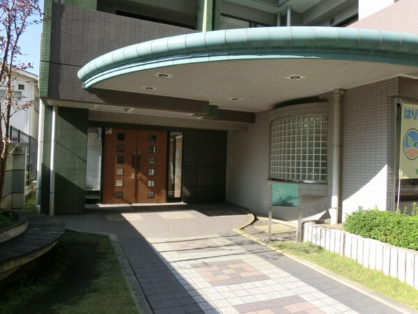 【ロアーブルビュー相模原】エントランス 【ロアーブルビュー相模原】エントランス