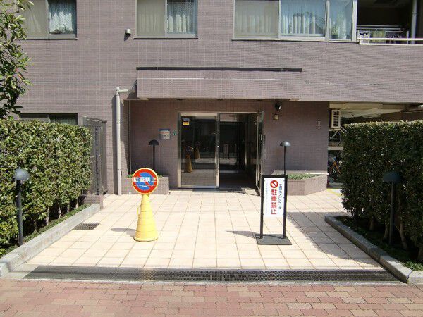 【イトーピア相模原ウィズ】エントランス 【イトーピア相模原ウィズ】エントランス