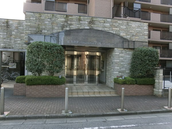 【クリオ相模原参番館】エントランス