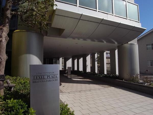 【レクセルプラザ平塚代官町】エントランス 【レクセルプラザ平塚代官町】エントランス