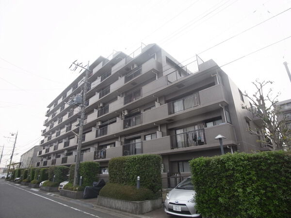 【エステスクエア湘南台】マンション外観2