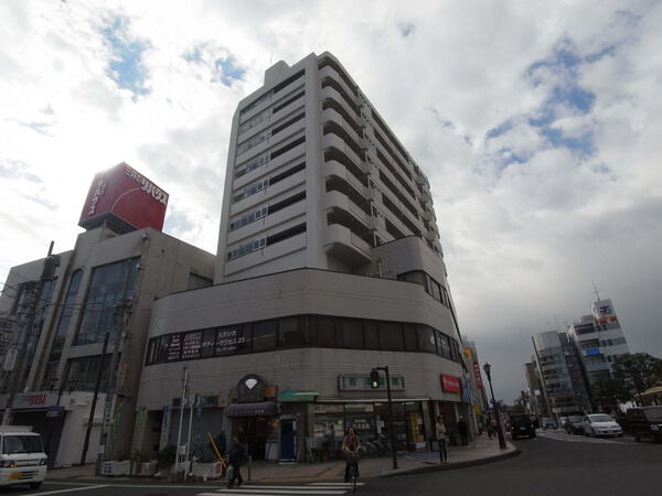 【ジョイ茅ヶ崎パート２】マンション外観