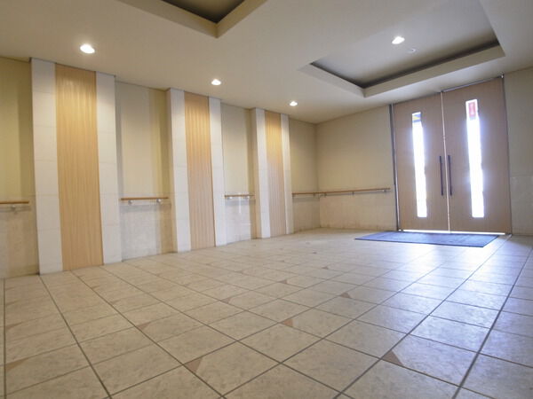 【アルス茅ヶ崎】エントランスホール
