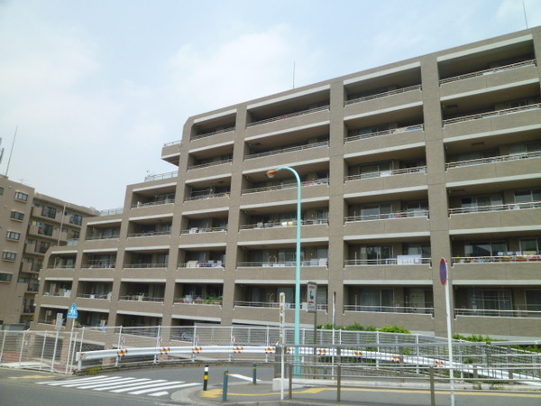 【グランステイツかしわ台】南側からの外観 【グランステイツかしわ台】南側からの外観