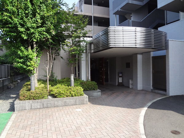 【エスト・グランディールさがみ野】外観写真