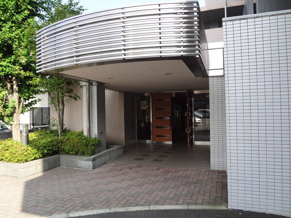 【エスト・グランディールさがみ野】外観写真