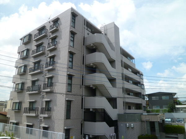【ライオンズマンション海老名国分】現地外観