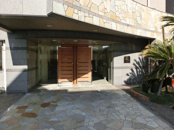 【シーサイドコート葉山】エントランス 【シーサイドコート葉山】エントランス