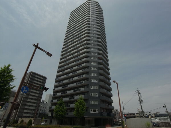 グランスイート千種タワー 2枚目 グランスイート千種タワー