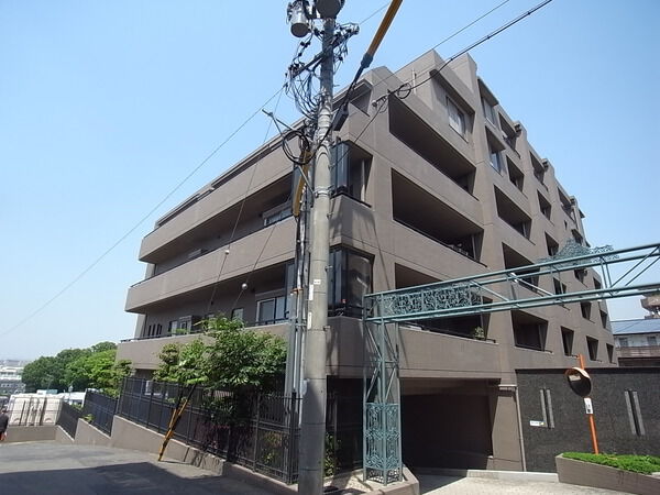 【ロイヤルアーク覚王山】外観