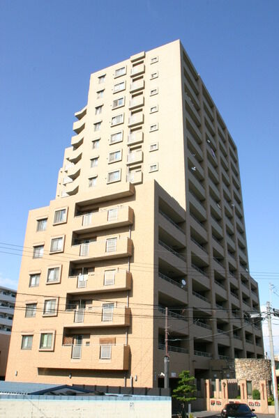 リーデンススクエア茶屋ヶ坂